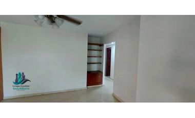 SE ALQUILA BELLO Y AMPLIO APARTAMENTO EN SANTIAGO FRENTE ALA N