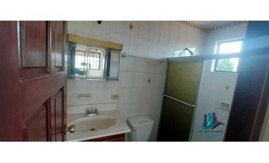 SE ALQUILA BELLO Y AMPLIO APARTAMENTO EN SANTIAGO FRENTE ALA N