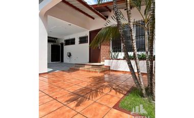CASA EN VENTA EN HATO PINTADO – EXCELENTE UBICACIÓN