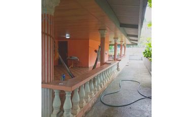 LA PAZ DE CHAME / 1570M / 5HABITACION / TERRAZA  / CERCA DE PLAYA AG