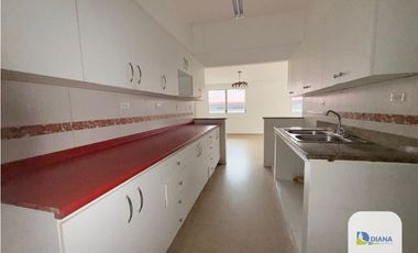 Venta de casa en Hato Pintado