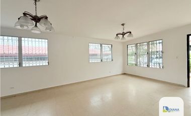 Venta de casa en Hato Pintado
