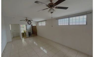 BRISAS DEL GOLF / 278M / 3 HABITACION / 2 PARKING / TERRAZA /  PATIO