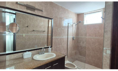 OBARRIO / SUNRISE TOWER / 145M / 3 HABITACION / 2 PARKING / AMOBLADO