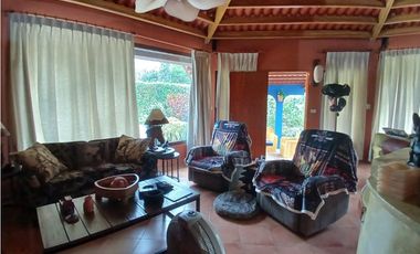 EL VALLE DE ANTON / 1600M / 3 HABITACION / 3 BAÑOS /  AMOBLADA AG