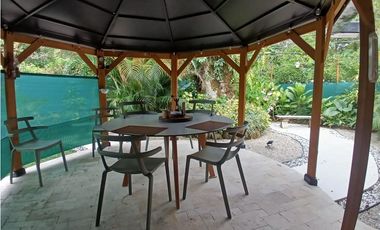 EL VALLE DE ANTON / 1600M / 3 HABITACION / 3 BAÑOS /  AMOBLADA AG