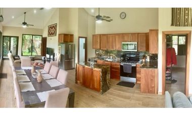 En venta propiedad en Altos de María -Chame