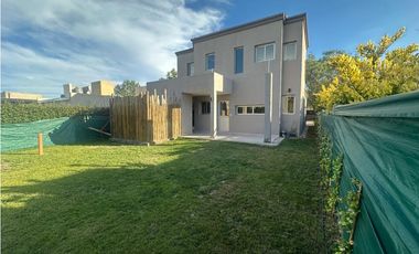 Venta de casa en  Lujan de Cuyo