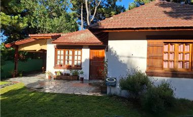 LINDA CASA EN OSTENDE
