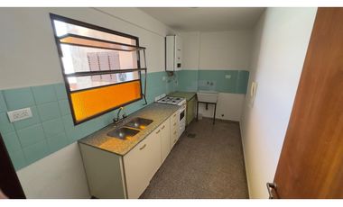 ALQ - DPTO 1 DORM - GRAL ALVEAR 300 - Bº CENTRO