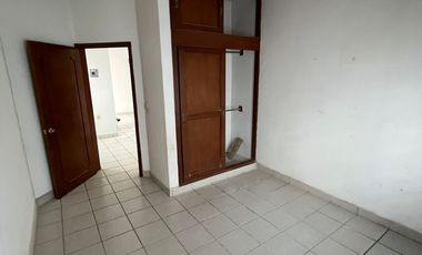 CASA DE UN SOLO PISO EN RENTA FRACCIONAMIENTO LA GLORIA