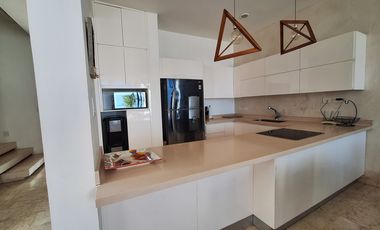 Casa en renta Frente a la playa amueblada y equipa  Chicxulub, Progreso Yucatán