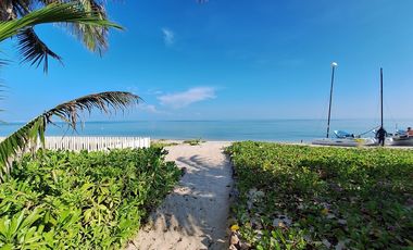 Casa en renta Frente a la playa amueblada y equipa  Chicxulub, Progreso Yucatán