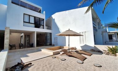 Casa en renta Frente a la playa amueblada y equipa  Chicxulub, Progreso Yucatán