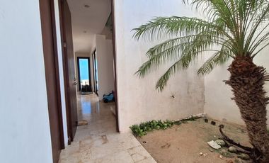 Casa en renta Frente a la playa amueblada y equipa  Chicxulub, Progreso Yucatán