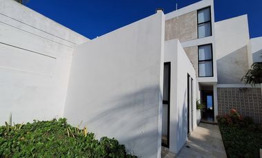 Casa en renta Frente a la playa amueblada y equipa  Chicxulub, Progreso Yucatán