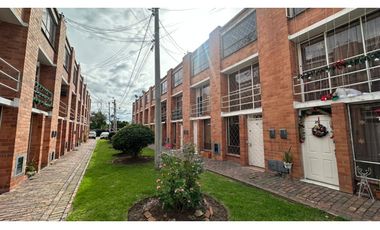 Arriendo Casa Conjunto Chia $ 2.000.000