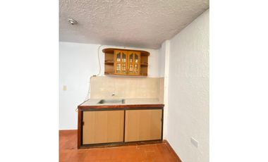 SE ARRIENDA APARTAMENTO SEGUNDO PISO BARRIO ENTRE RIOS TULU VALLE.