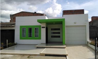 CASA EN ARRIENDO EN CAMPO ALEGRE