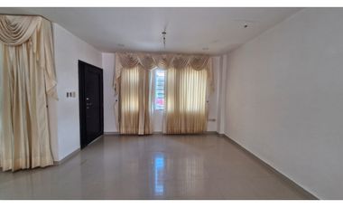 CASA EN ARRIENDO EN CAMPO ALEGRE