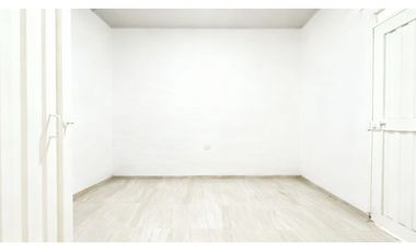 Casa remodelada de un piso en venta - Los Libertadores Palmira Valle