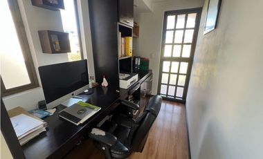 Vendo casa independiente con zona verde privada