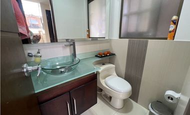Vendo casa independiente con zona verde privada