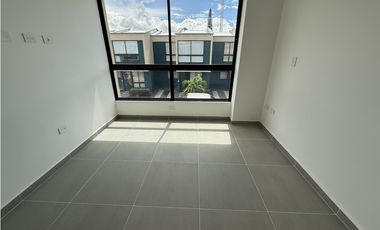 VENTA CASA EN CONJUNTO CERRADO EN LA TEBAIDA QUINDIO