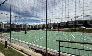 VENTA CASA EN CONJUNTO CERRADO EN LA TEBAIDA QUINDIO