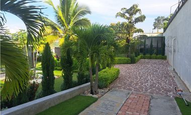 VENTA PERMUTA CASA CAMPESTRE RUITOQUE BAJO COD:1113