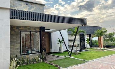 VENTA PERMUTA CASA CAMPESTRE RUITOQUE BAJO COD:1113