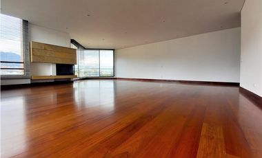 SE ARRIENDA APARTAMENTO EN CHICÓ VIRREY