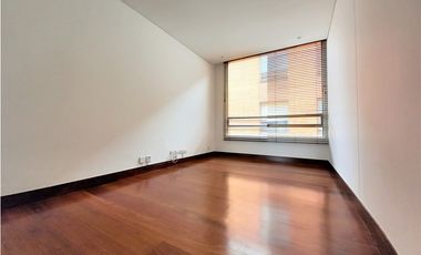 SE ARRIENDA APARTAMENTO EN CHICÓ VIRREY