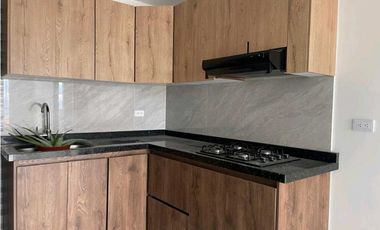 En venta hermoso apto cera al centro