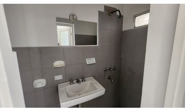 Alquilo Monoambiente Bº Alberdi calle El Chaco 274 SIN EXPENSAS