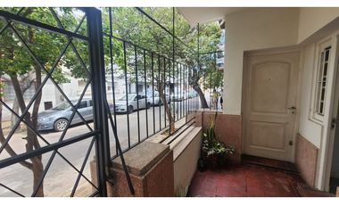 Alquilo Monoambiente Bº Alberdi calle El Chaco 274 SIN EXPENSAS