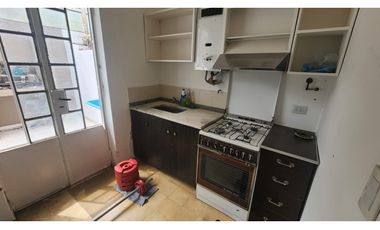 Alquilo Monoambiente Bº Alberdi calle El Chaco 274 SIN EXPENSAS