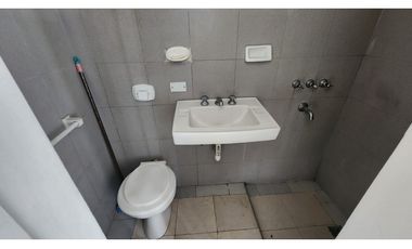 Alquilo Monoambiente Bº Alberdi calle El Chaco 274 SIN EXPENSAS