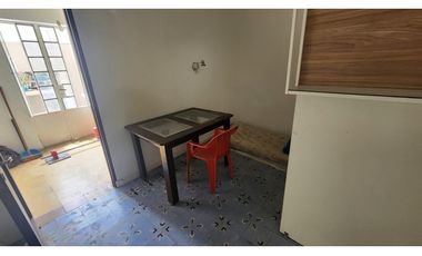 Alquilo Monoambiente Bº Alberdi calle El Chaco 274 SIN EXPENSAS