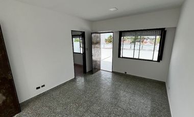 Departamento Tipo Casa en venta en Barrio Parque