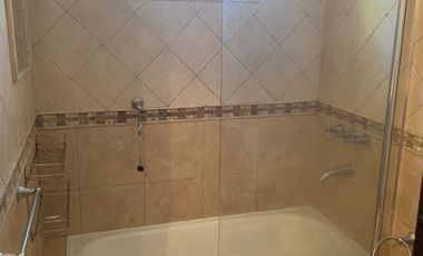 Casa en alquiler en Ramos Mejia Sur