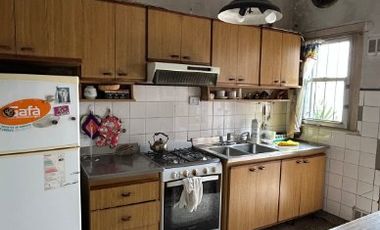 Casa en venta en Quilmes Centro