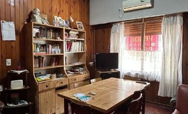 Casa en venta en Quilmes Centro