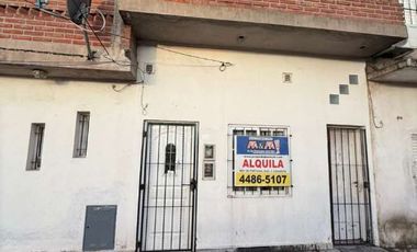 Departamento en alquiler en Isidro Casanova