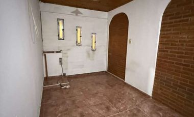 Departamento en alquiler en Isidro Casanova