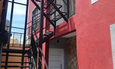 Departamento en alquiler en Isidro Casanova