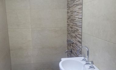 Departamento en alquiler en Isidro Casanova