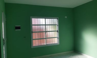 Departamento en alquiler en Isidro Casanova