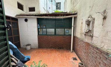 VENTA PH 5 AMBIENTES PATIO LAVADERO BARRACAS
