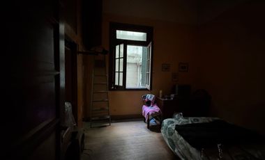 VENTA PH 5 AMBIENTES PATIO LAVADERO BARRACAS